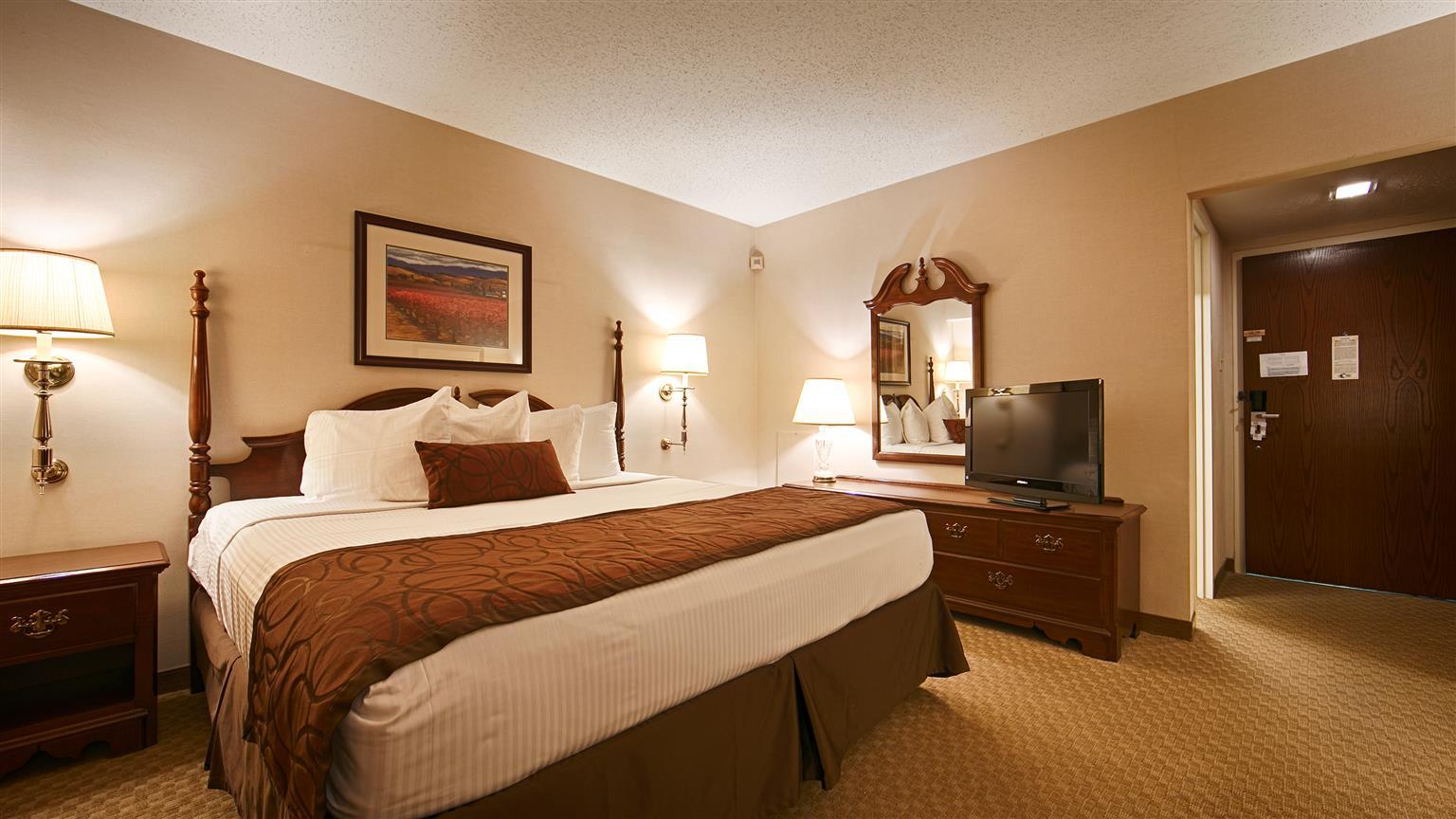 Red Roof Inn & Suites Hazleton Dış mekan fotoğraf